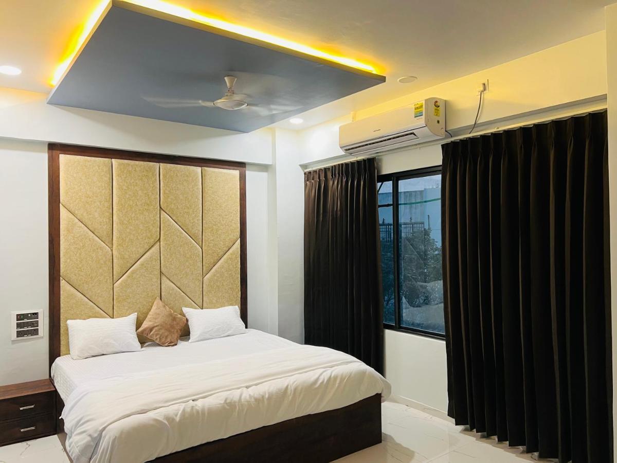 Hotel New City Light Surat Zewnętrze zdjęcie