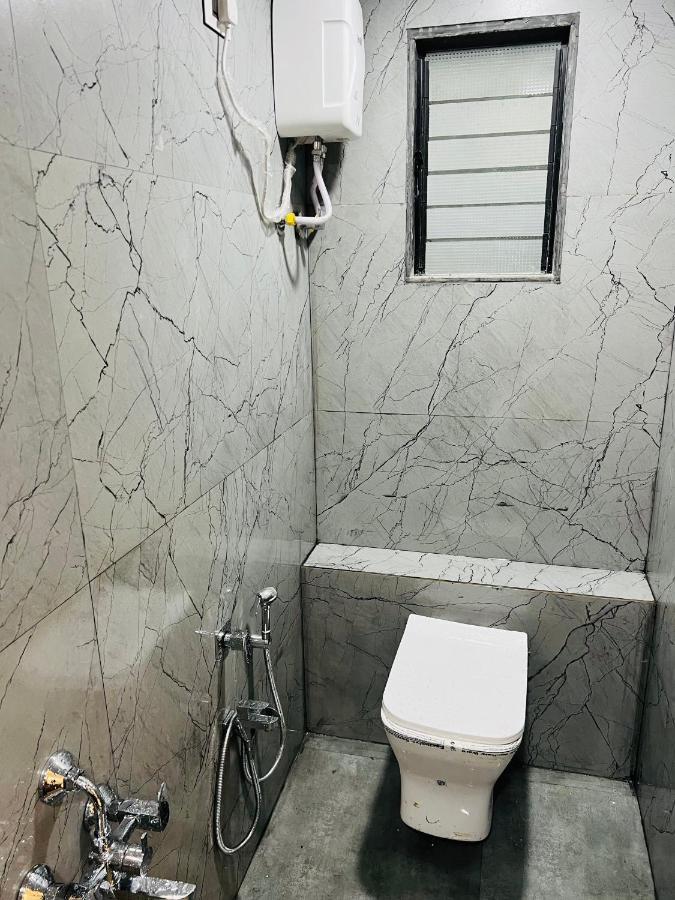 Hotel New City Light Surat Zewnętrze zdjęcie